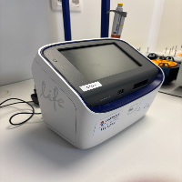 Life Technologies Countess II Cell Counter image 0